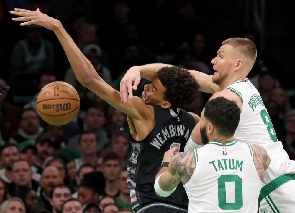 更在比赛的 更在比赛的