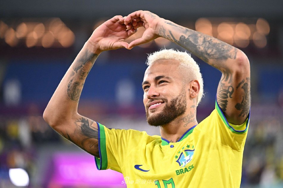 发了球迷与 发了球迷与